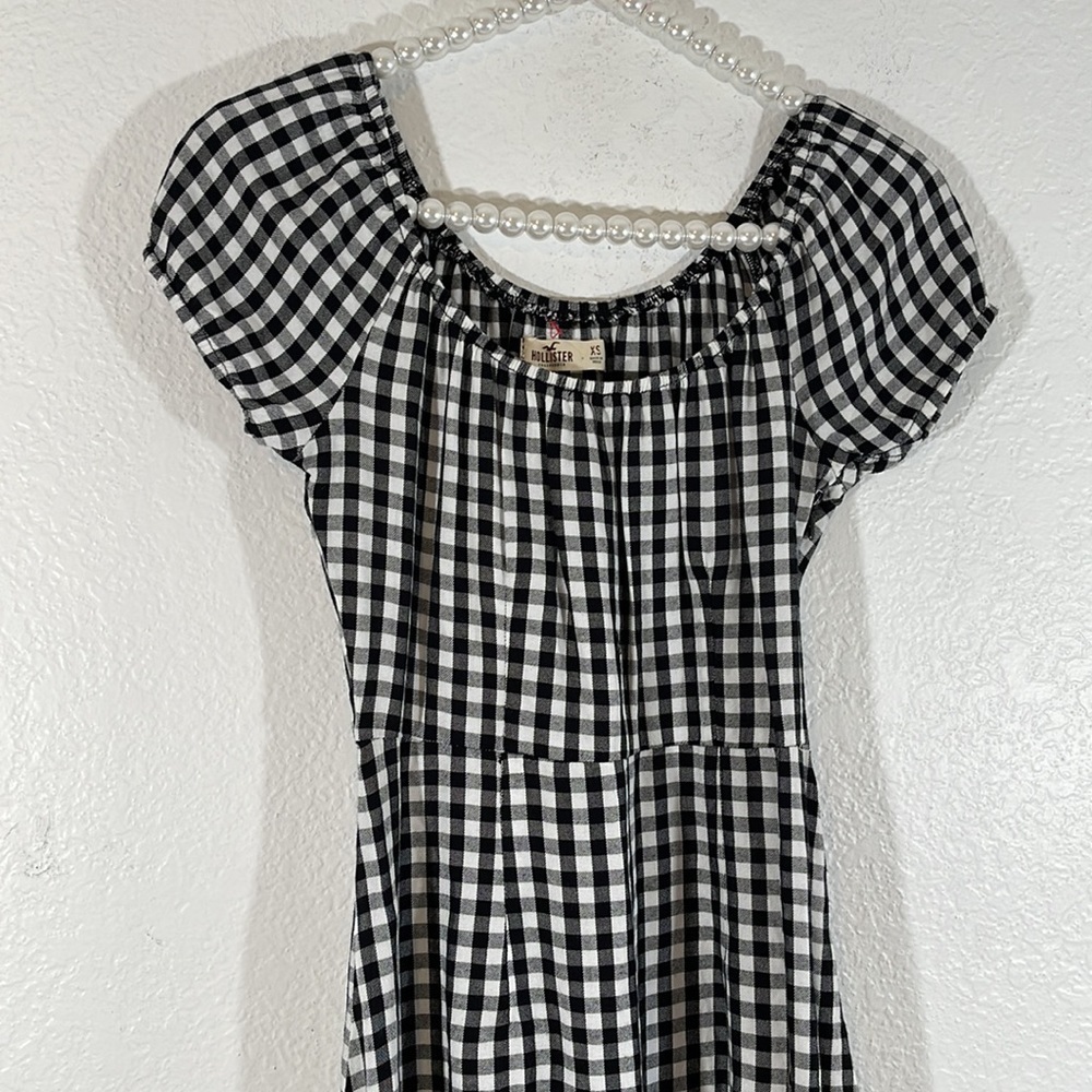 Hollister Gingham Off Shoulder White & Black Short Sleeve Dress Size XS New - Picture 2 of 9